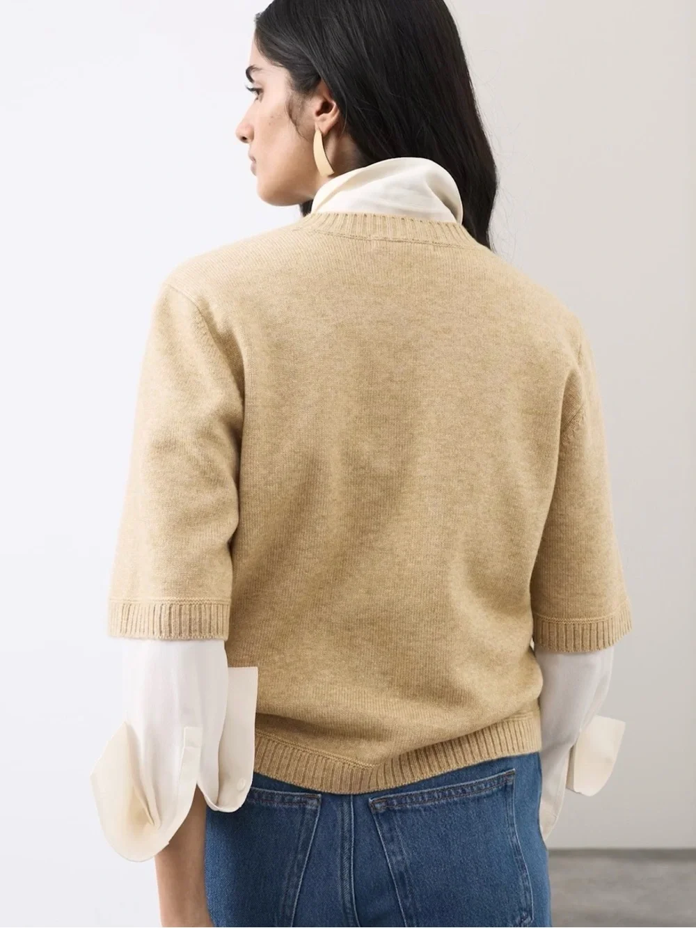 Marks & Spencer: Autograph Collection Short-Sleeve Crewneck Sweater - Picture 4 of 7